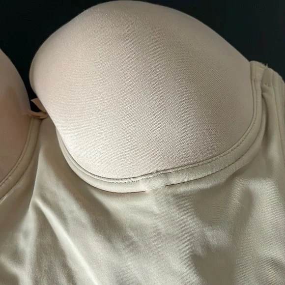 Boustier Patted with Wire Support - Picture 2 of 9